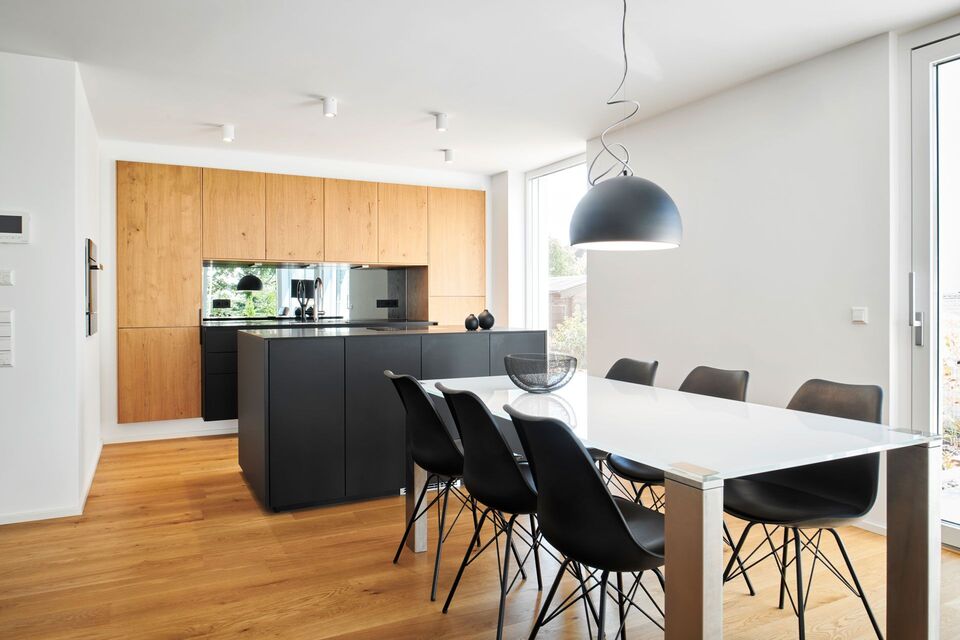 Umbau Zweifamilienhaus KL